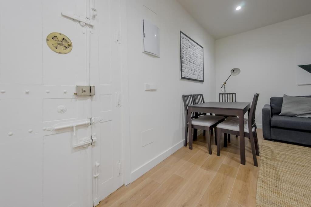 Cozy Apt Para 6Pax A Escasos Metros Del Retiro マドリード エクステリア 写真