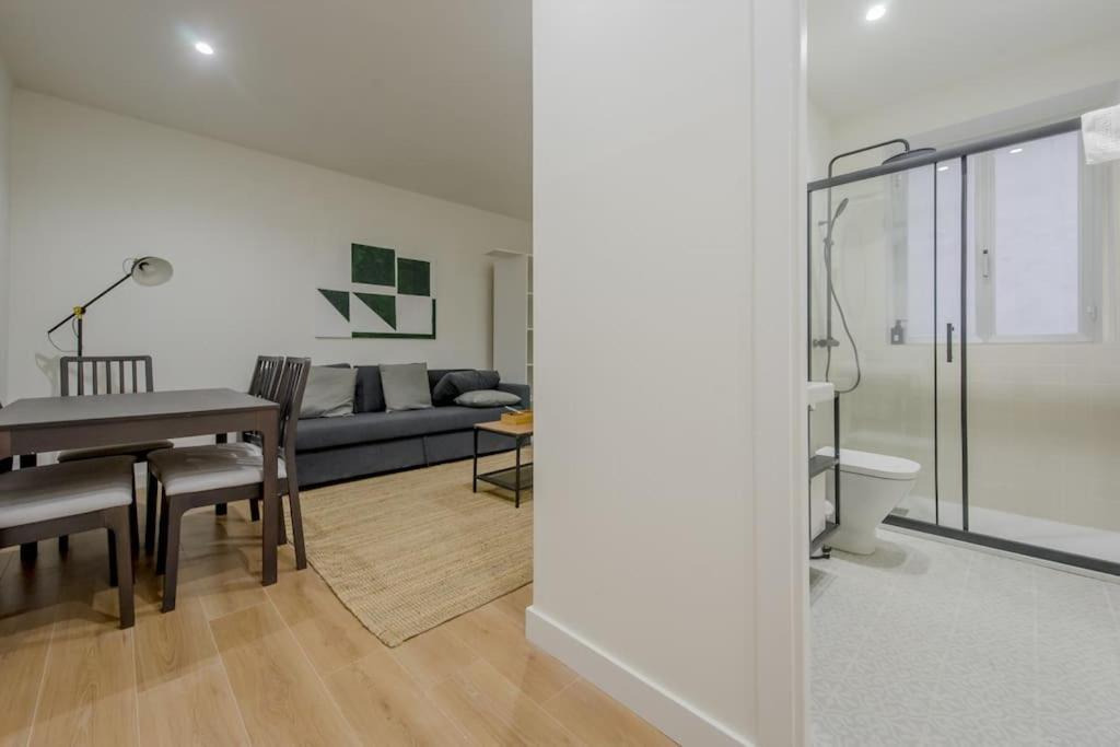 Cozy Apt Para 6Pax A Escasos Metros Del Retiro マドリード エクステリア 写真
